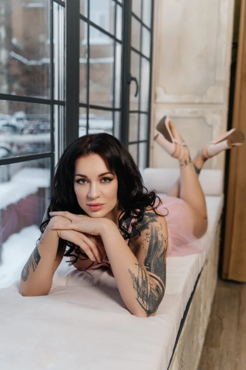 Александрина escort in Perm