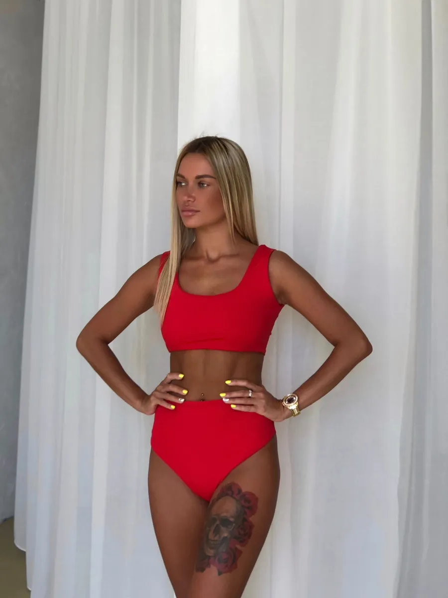 Яна escort in Perm