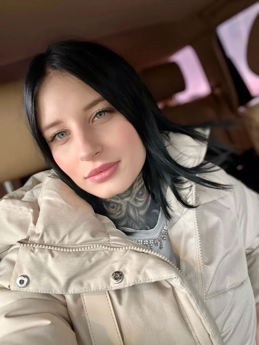 Арина escort in Perm