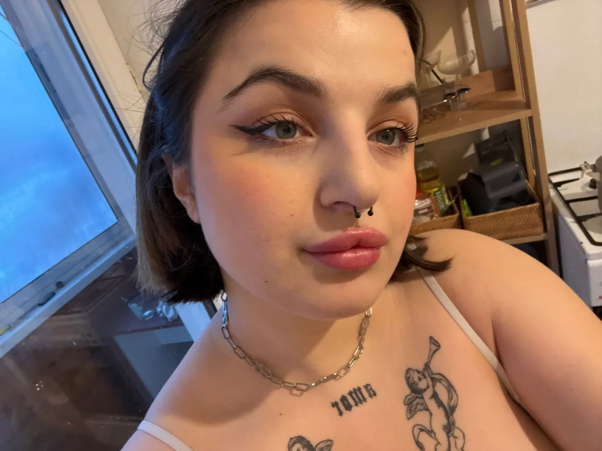 Барбара escort in Perm
