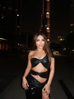 Дерри escort in Perm