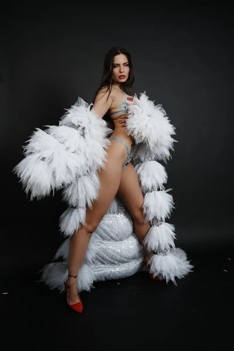 Эмбер escort in Perm