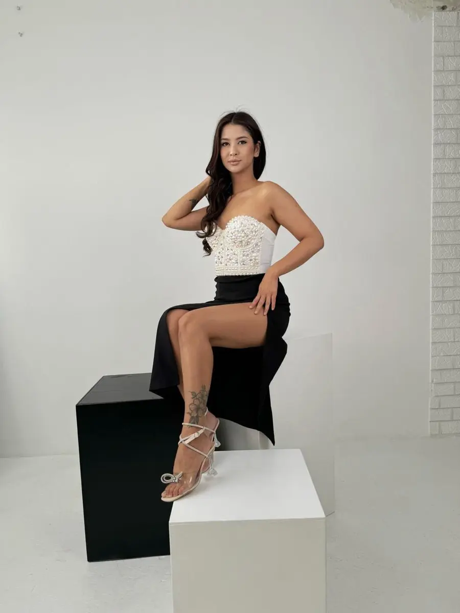 Эсмира escort in Perm