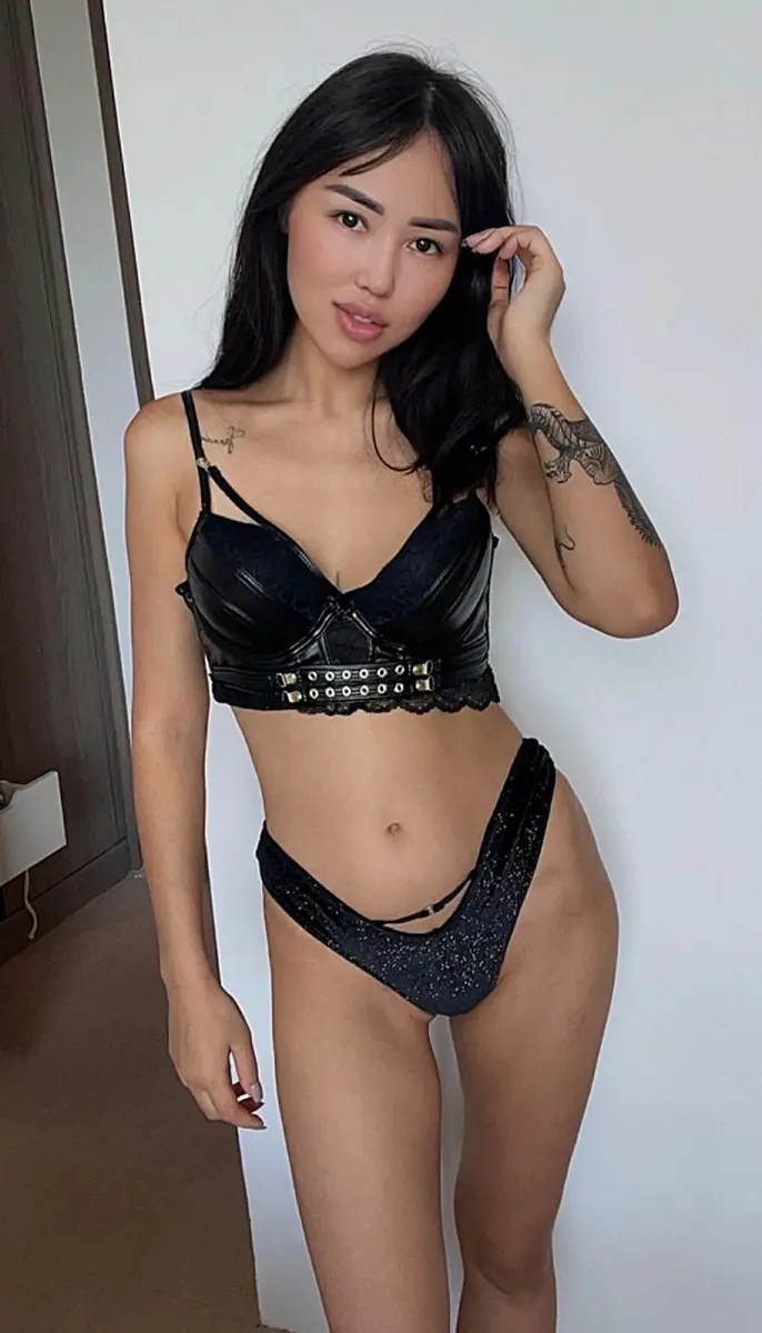 Фаина escort in Perm