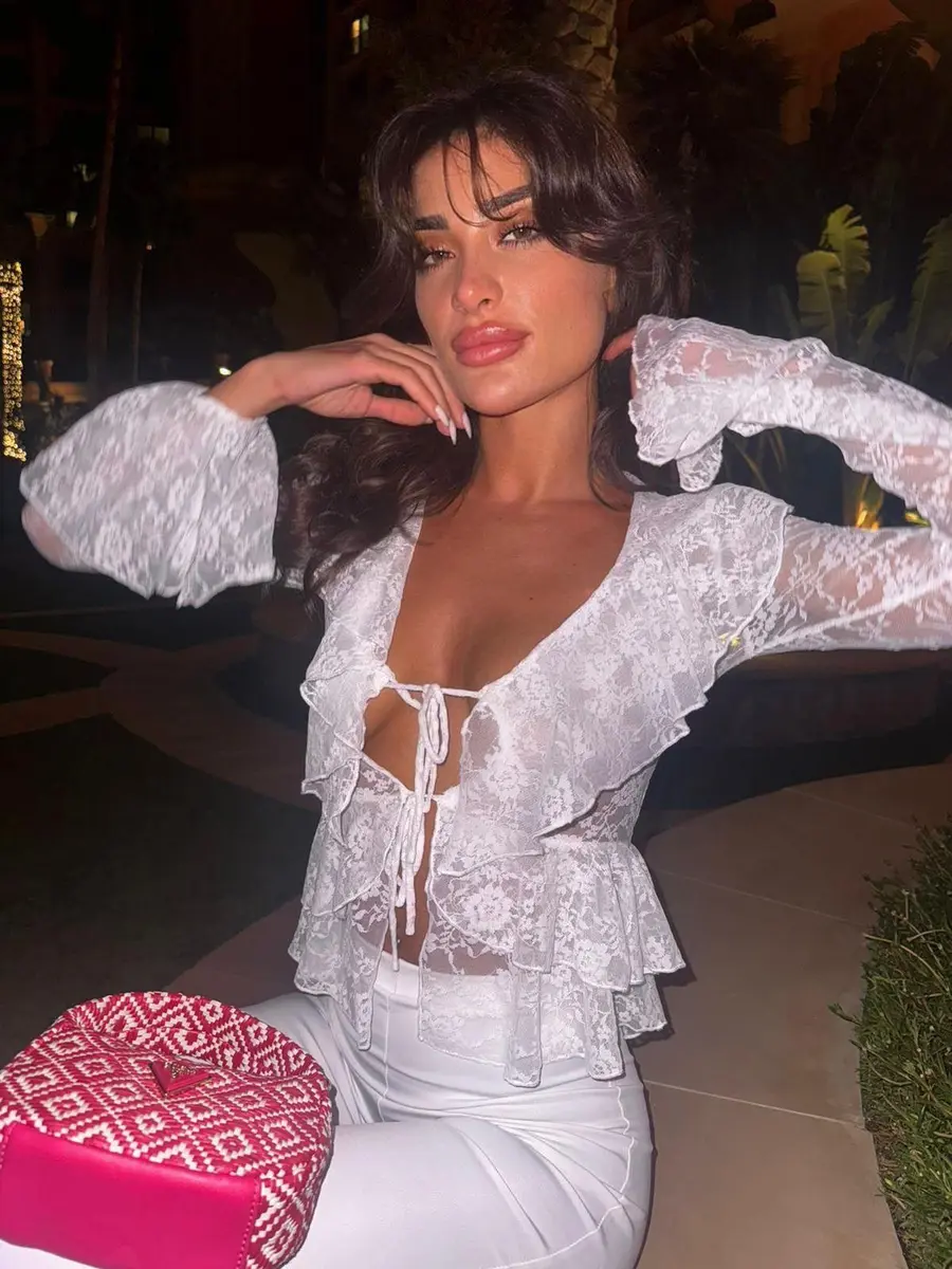 Изабель escort in Perm