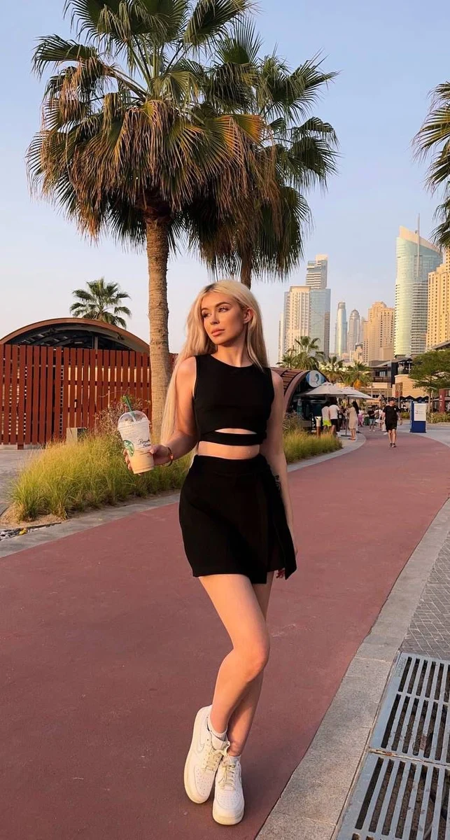 Клара escort in Perm