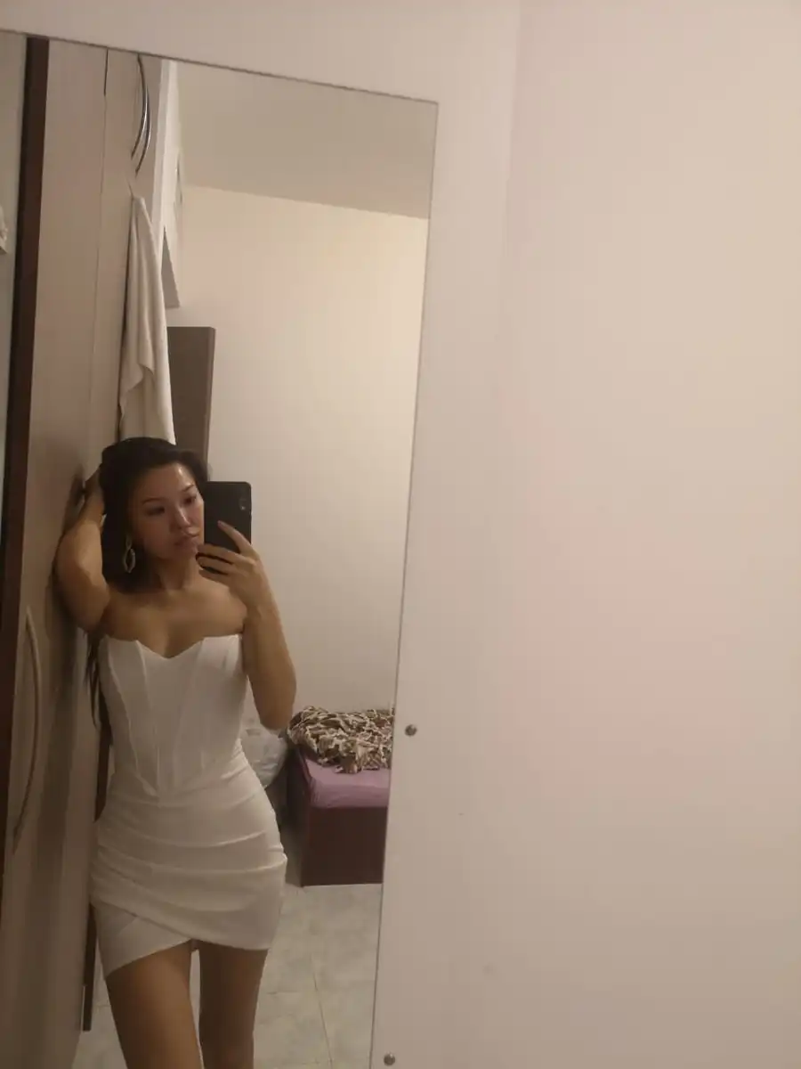 Лейла escort in Perm