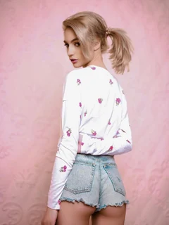 Лина escort in Perm