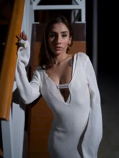 Лиза escort in Perm