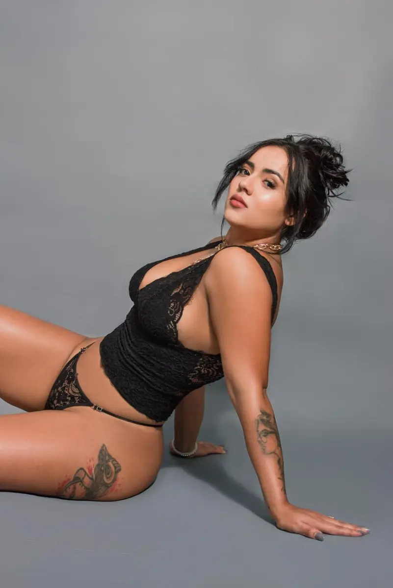 Мелания escort in Perm