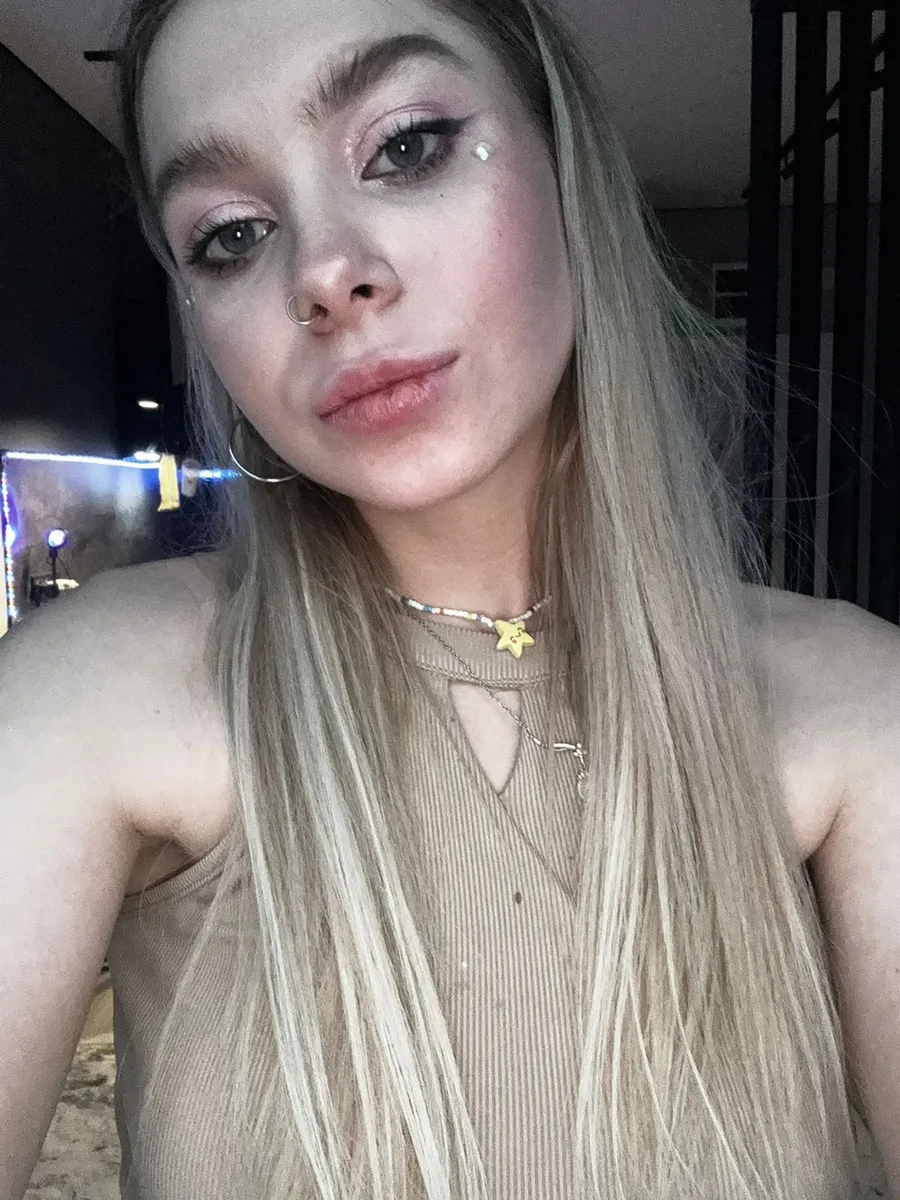 Мия escort in Perm