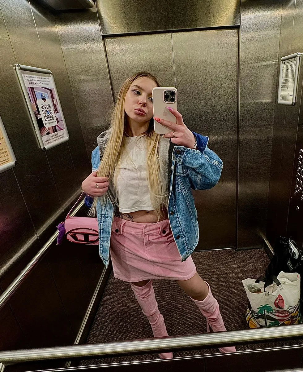 Мия escort in Perm