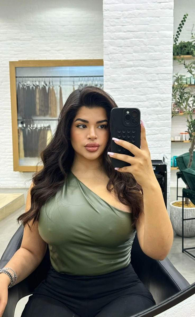Мирика escort in Perm