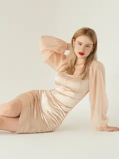 Ната escort in Perm