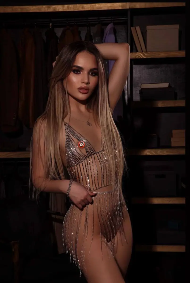 Нита escort in Perm