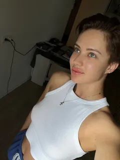 Сандра escort in Perm