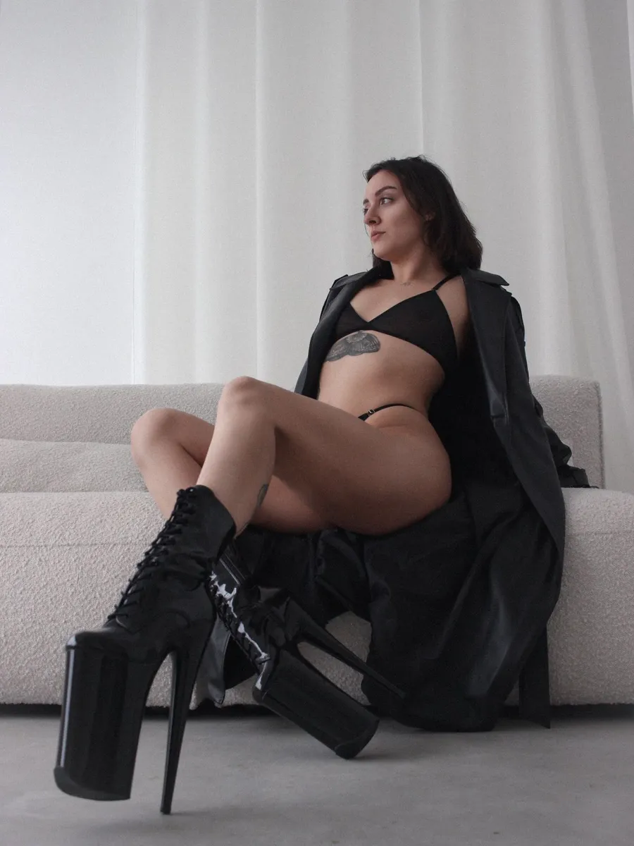 Шатни escort in Perm