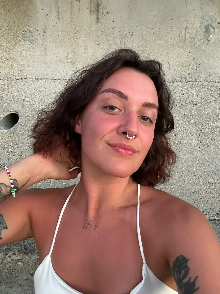 Шатни escort in Perm