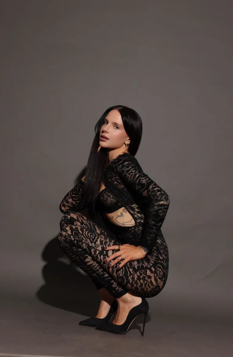 Юстина escort in Perm