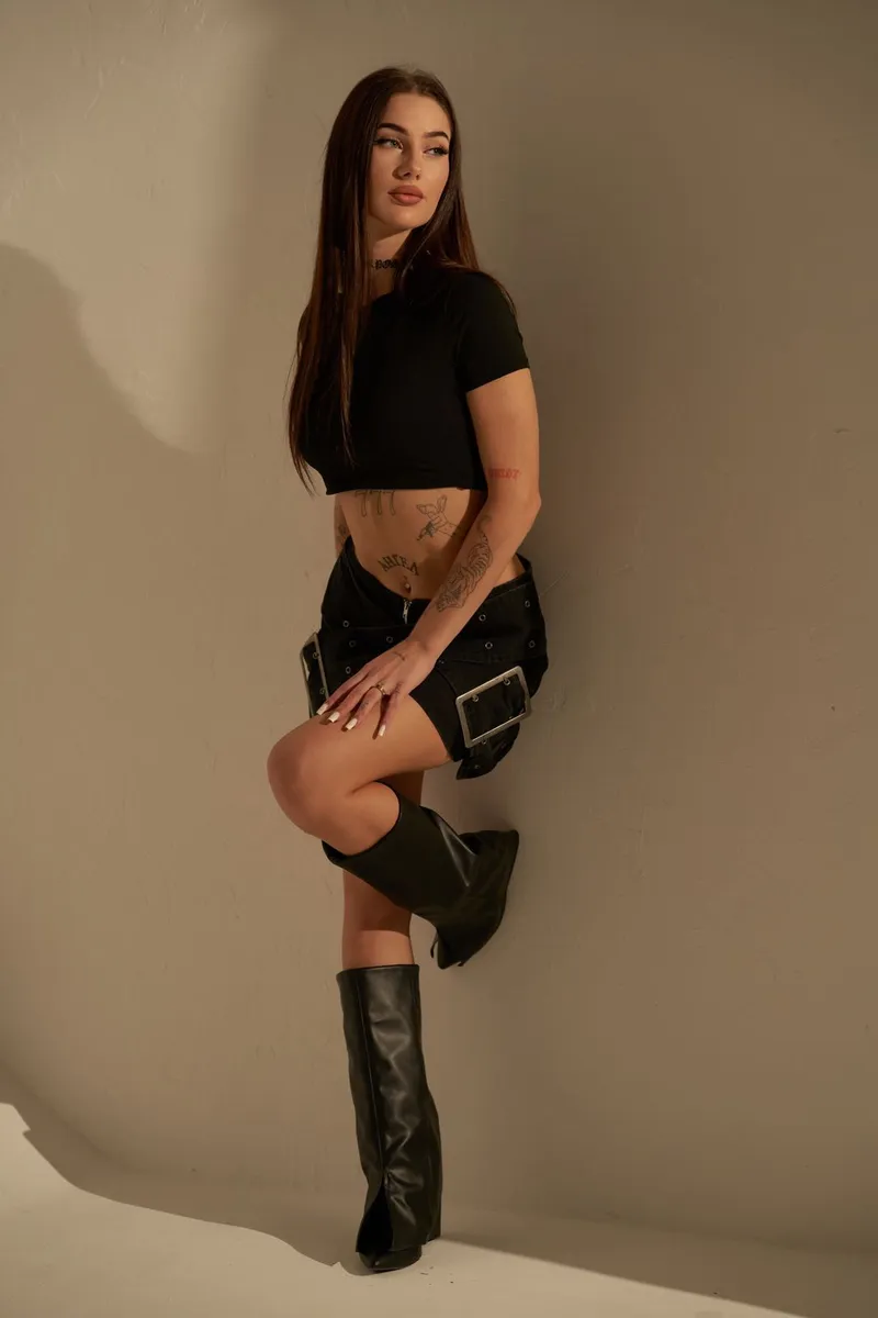 Ванесса escort in Perm